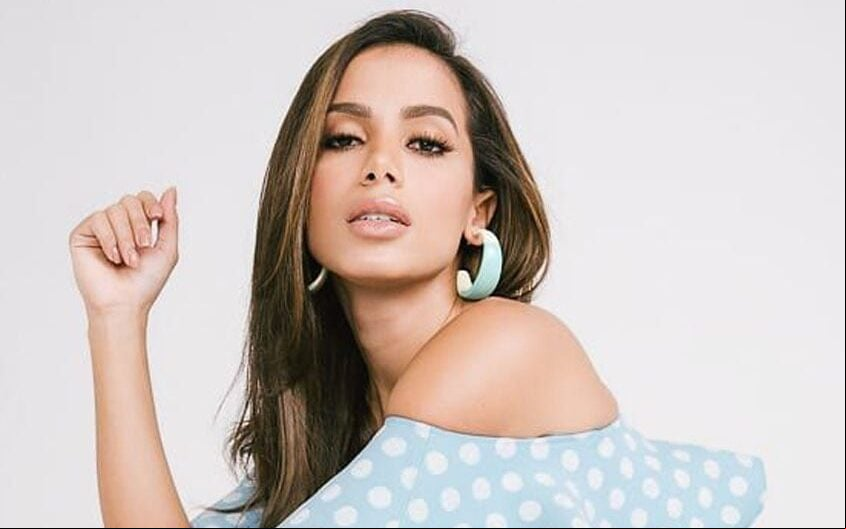 Anitta e Vinícius Souza, ex-Flamengo, viveram um relacionamento durante cinco meses (Foto: Divulgação)